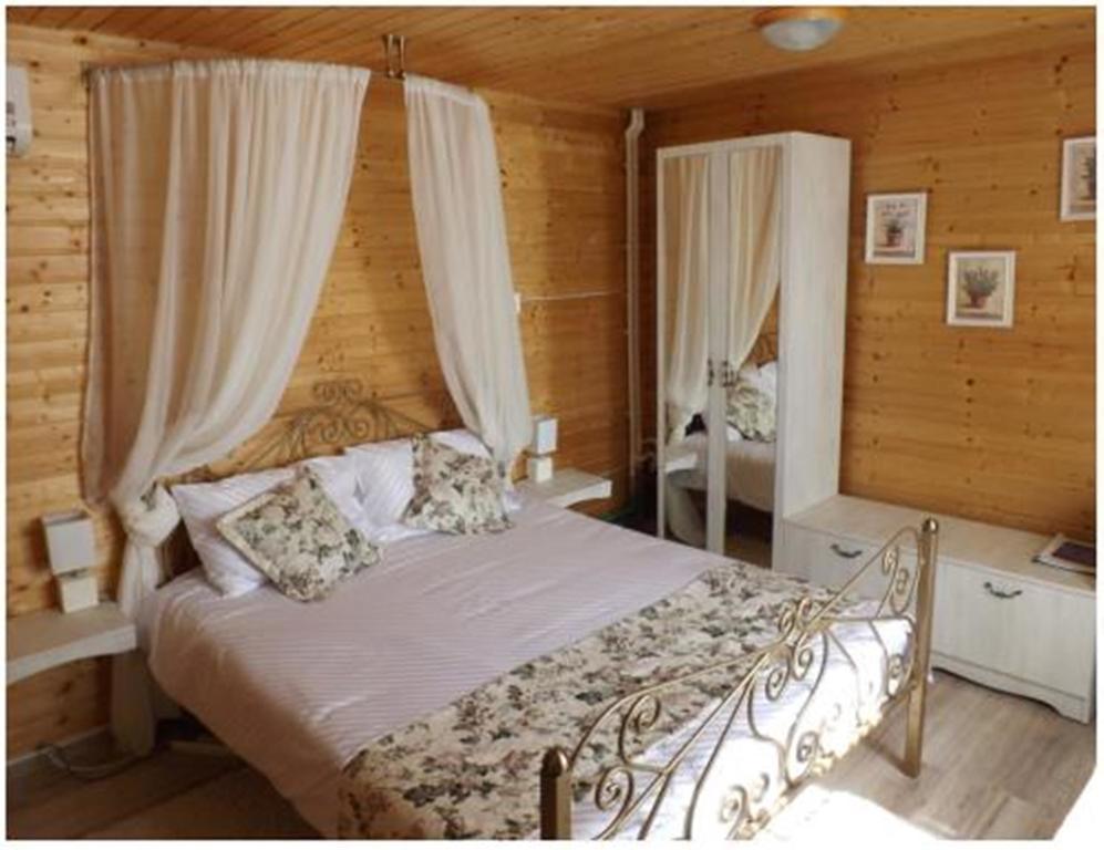 Pensiunea Pentru Tine Prietene Arcani Zimmer foto